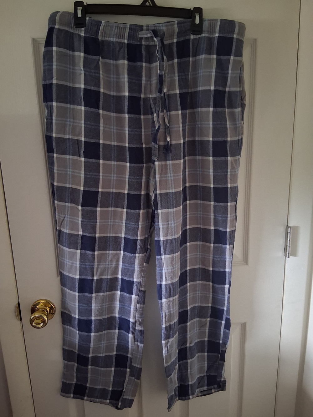 Old Navy Blue and Gray Plaid Lounge Joggers
